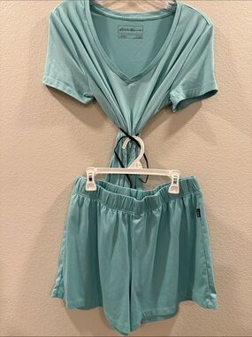 Eddie Bauer Women's Aqua V-Neck Top & Elastic-Waist Shorts Set